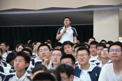 西安交大机械工程学院“大先生”话剧展